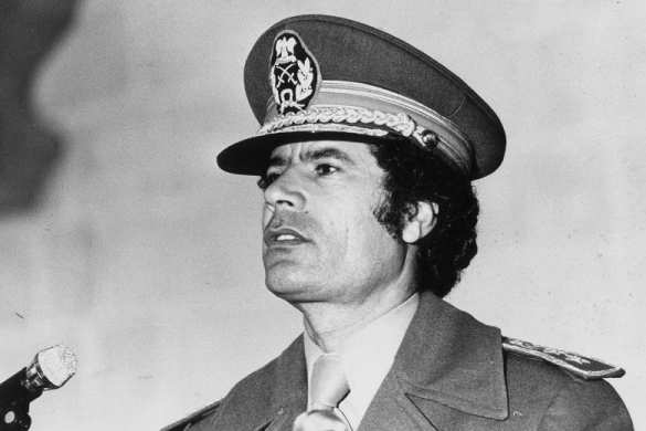 Молодой полковник Муаммар Каддафи