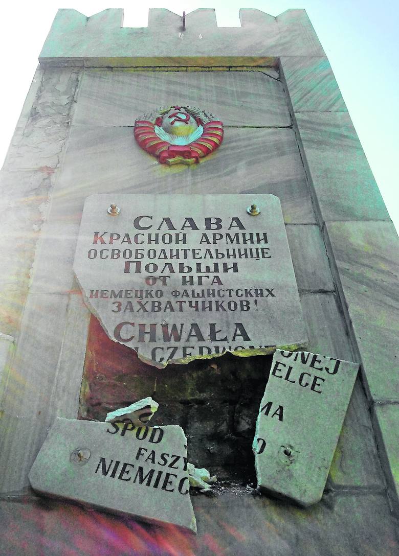МИД Беларуси осудил возможный снос советских памятников в Польше 1