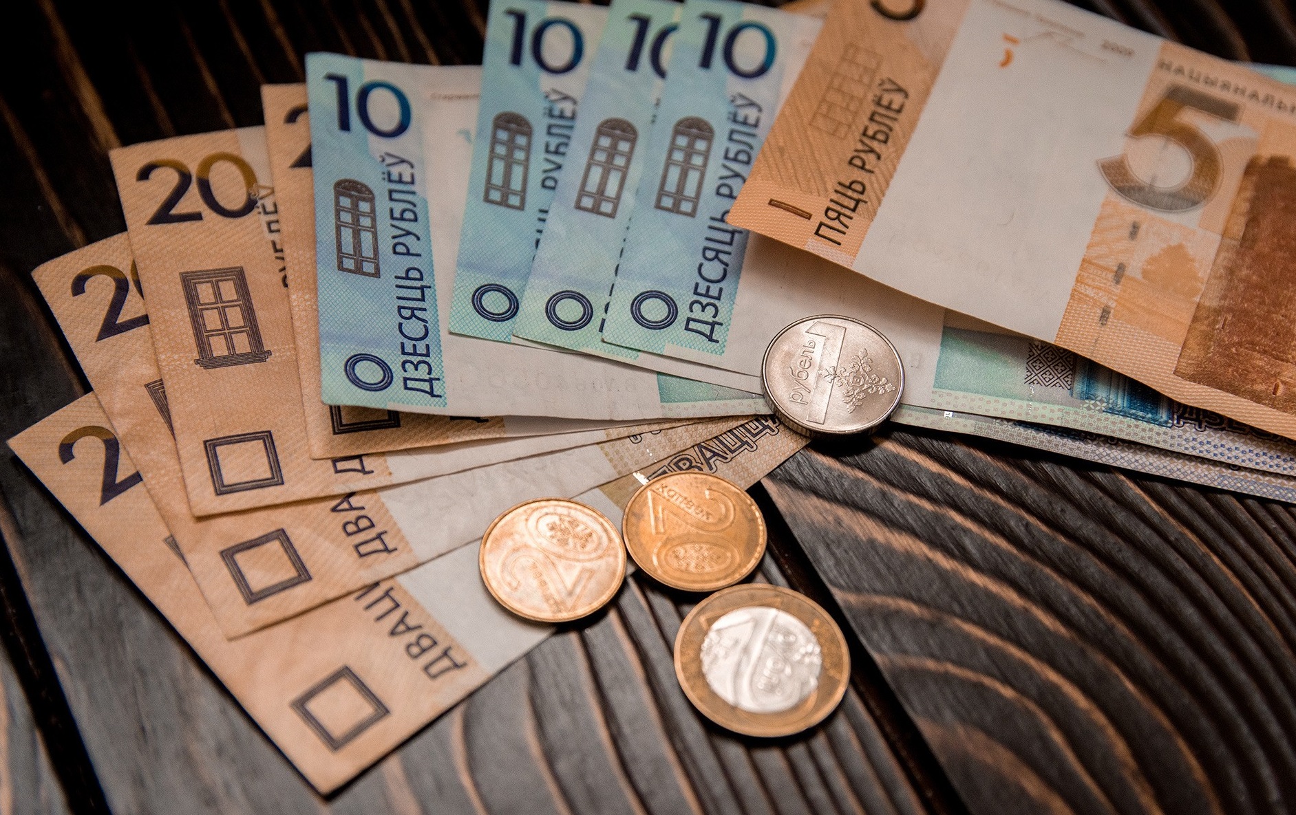 В Минфине рассказали, насколько вырастут зарплаты россиян в 2019 году картинки В Минфине рассказали, насколько вырастут зарплаты россиян в 2019 году картинка