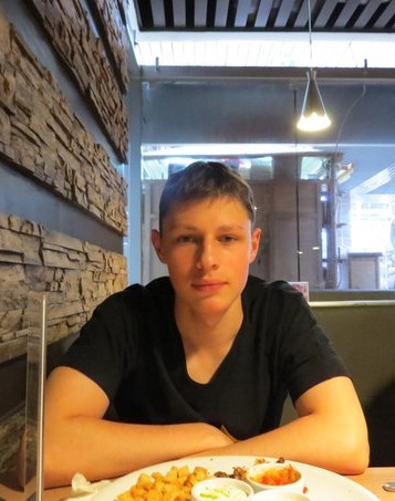 Куриленок Владислав Русланович
