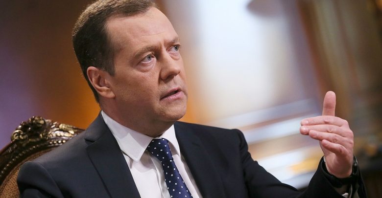премьер-министр России Дмитрий Медведев