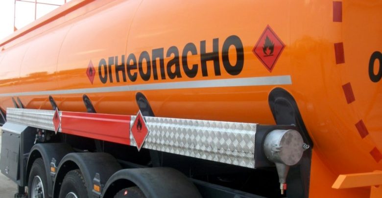 поставки нефтепродуктов