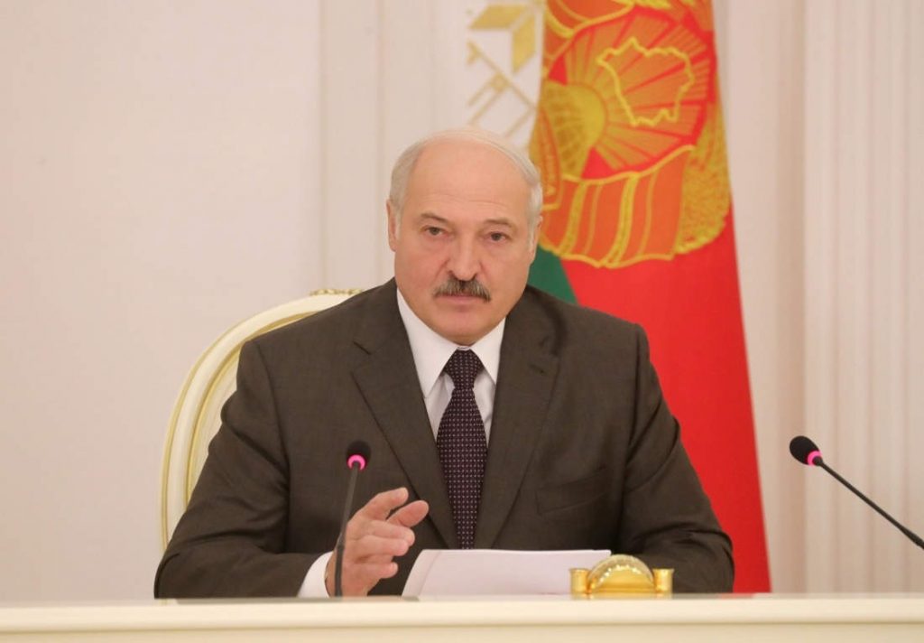 Лукашенко привлёк к ответственности глав Витебской и Могилёвской областей