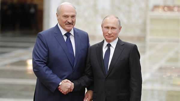 Путин и Лукашенко обсудили вопросы сотрудничества по телефону