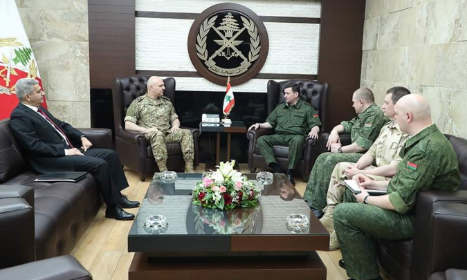 Белорусская военная делегация на переговорах
