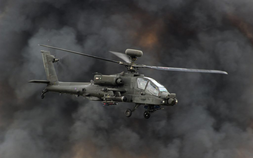 Видеофакт: Сбит американский AH-64 «Apache», предположительно советской ракетой