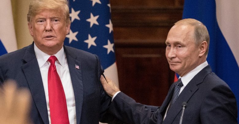Президенты России и США Владимир Путин и Дональд Трамп