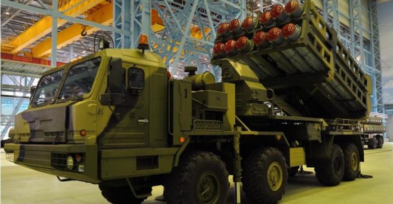 Зенитно рактный комплекс стоит на заводе