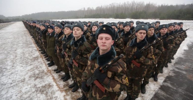 Солдаты