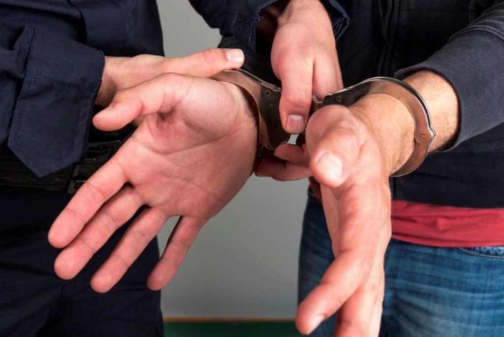 В один день оперативники задержали двух белорусов с наркотиками