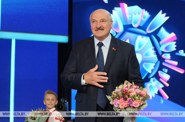 Лукашенко открыл фестиваль «Славянский базар» в Витебске