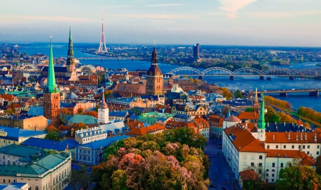 Белорусам могут упростить получение виз на ЧМ-2021 по хоккею в Латвию