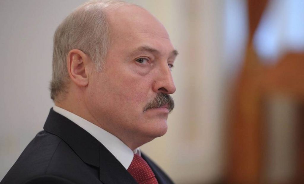 «Поаккуратнее»: Лукашенко предостерёг Запад от критики в адрес Беларуси и России