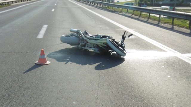 В Минском районне из-за краски опрокинулся мотоцикл