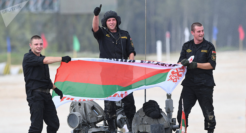 Беларусь заняла второе место в Танковом биатлоне