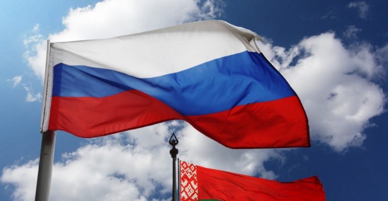 Флаги Беларуси и России
