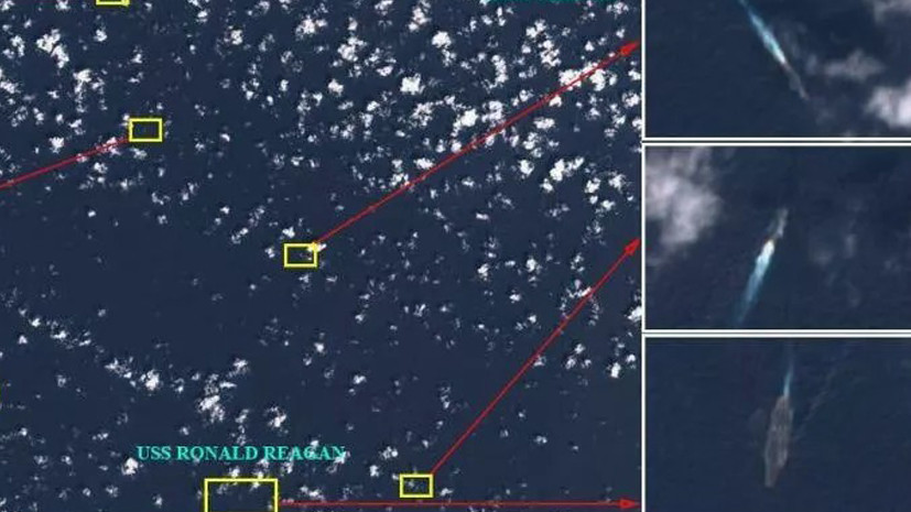 Фото со спутников на котором видно окружение авианосца США китайским военными кораблями