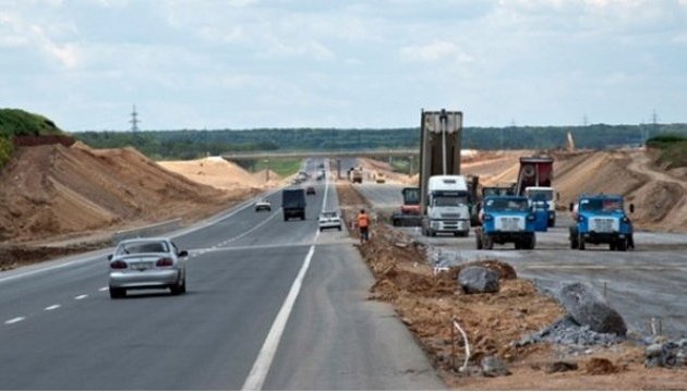 Беларусь и Украина подписали дорожный контракт на 30 миллионов долларов