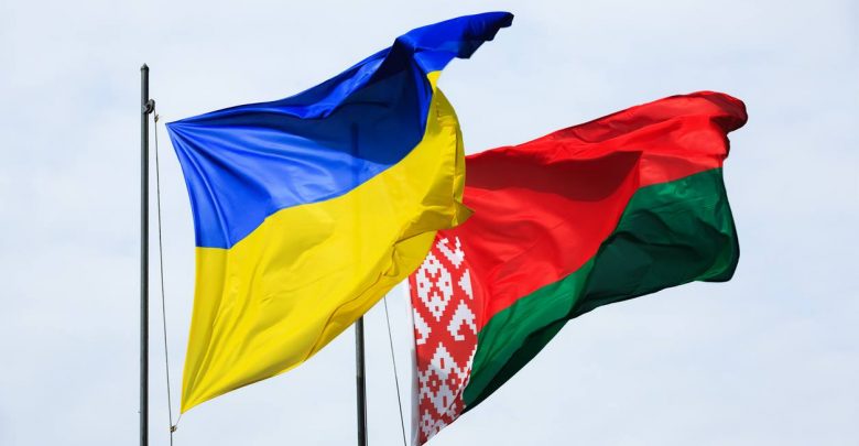 Флаги Беларуси и Украины