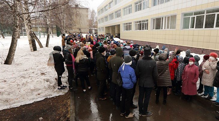 Эвакуация учеников из школы