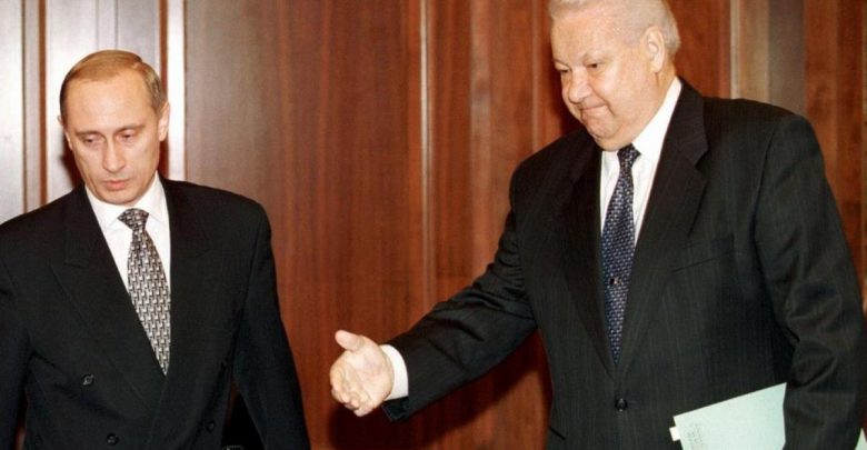 первый президент России Борис Ельцин и нынешний президент РФ Владимир Путин