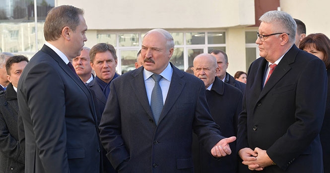Лукашенко: клановости в медицине, пока я президент, не будет
