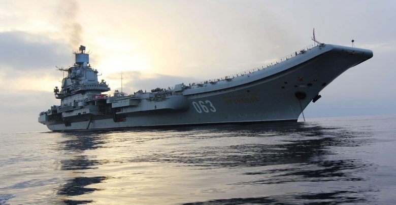 При пожаре на российском крейсере «Армирал Кузнецов» пострадали 10 человек