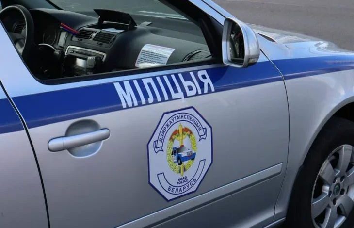 милицейская машина