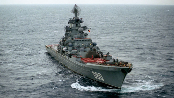 Тяжёлый атомный ракетный крейсер"Адмирал Нахимов" в море