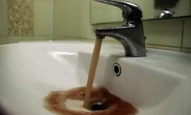 грязная вода