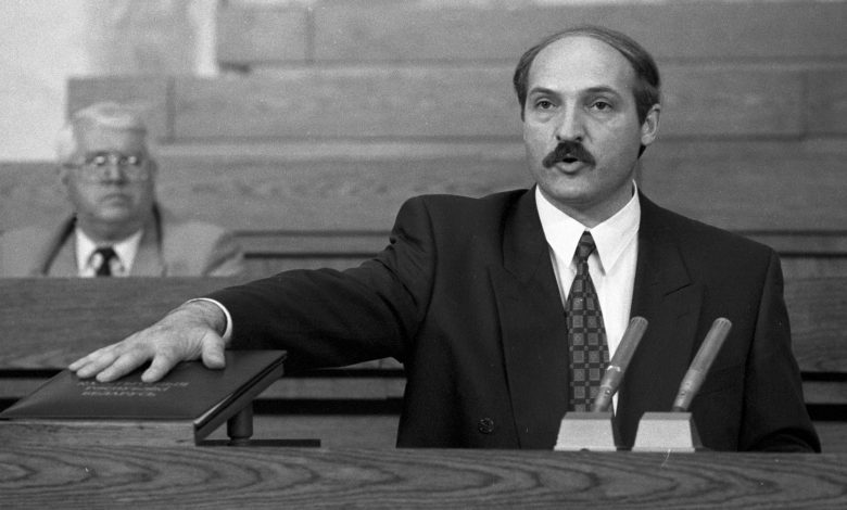 26 лет назад Лукашенко избрали президентом Беларуси 26 лет назад Лукашенко избрали президентом Беларуси
