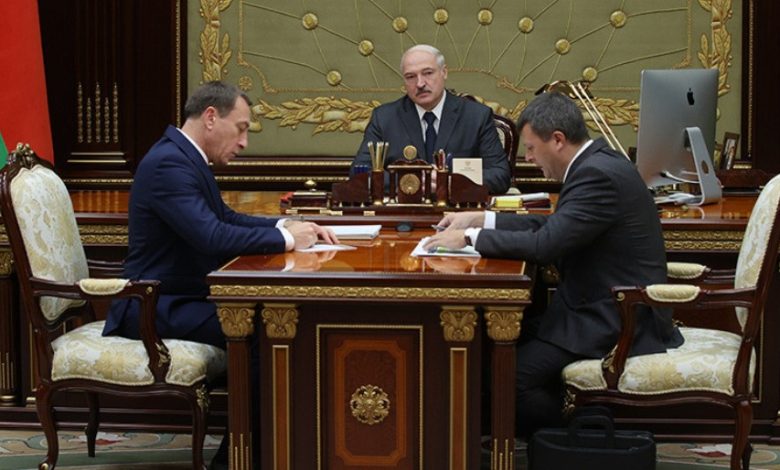 Лукашенко принял с докладом первого вице-премьера и главу Минфина Лукашенко принял с докладом первого вице-премьера и главу Минфина