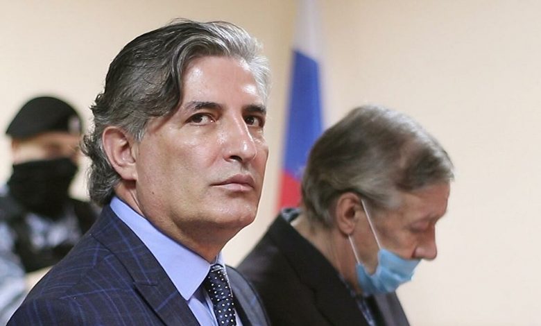 Ефремов разорвал контракт с адвокатом Пашаевым Ефремов разорвал контракт с адвокатом Пашаевым