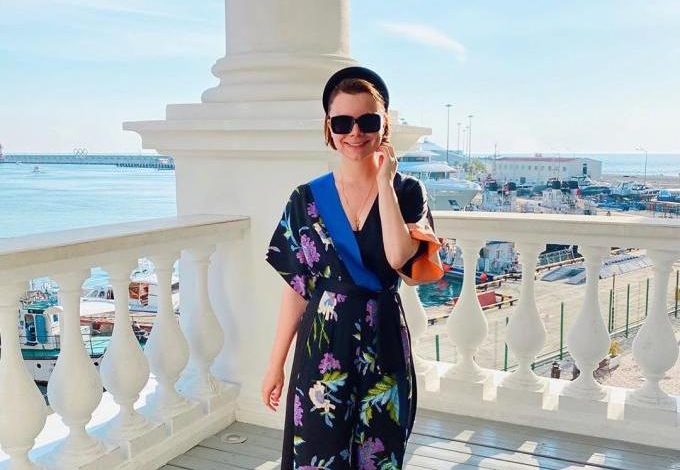 Брухунова разозлила поклонников отказом от купания в Чёрном море Брухунова разозлила поклонников отказом от купания в Чёрном море