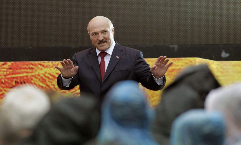 Лукашенко прокомментировал участие молодёжи в акциях протеста Лукашенко прокомментировал участие молодёжи в акциях протеста