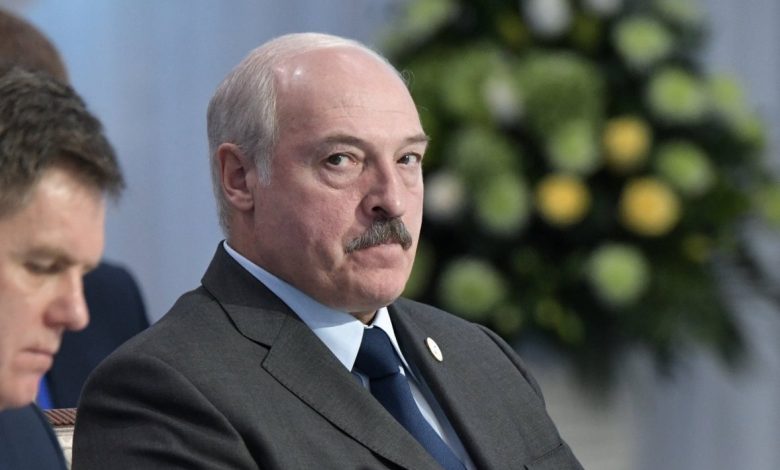 Кабмин Германии опроверг заявление Лукашенко об отравлении Навального Кабмин Германии опроверг заявление Лукашенко об отравлении Навального
