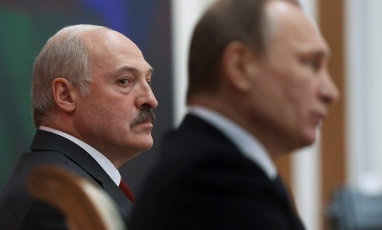 Лукашенко заявил, что на переговорах с Путиным поставит жирную точку Лукашенко заявил, что на переговорах с Путиным поставит жирную точку