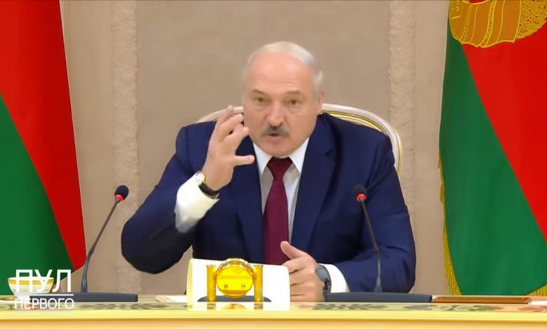 Лукашенко взял на личный контроль дело о смерти Романа Бондаренко Лукашенко взял на личный контроль дело о смерти Романа Бондаренко