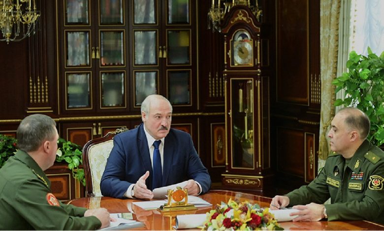 Лукашенко представили план по региональной группировке войск
