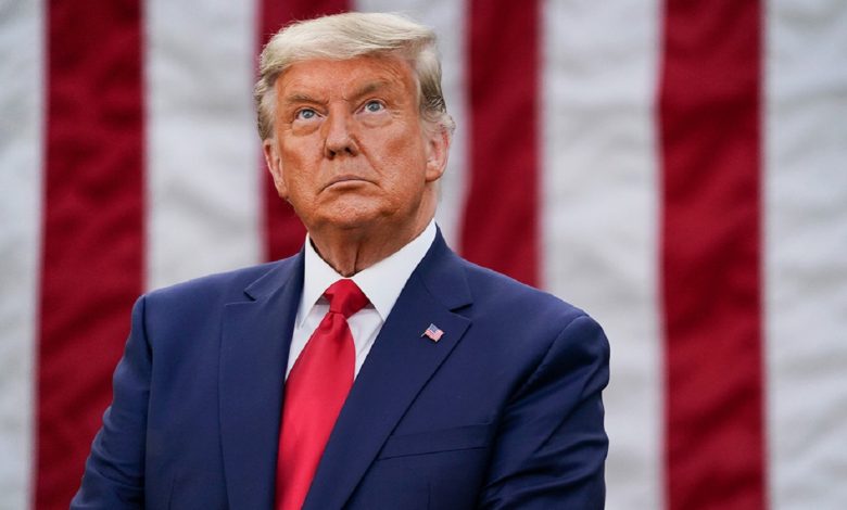 Трамп назвал Байдена «фейковым президентом» Трамп назвал Байдена «фейковым президентом»