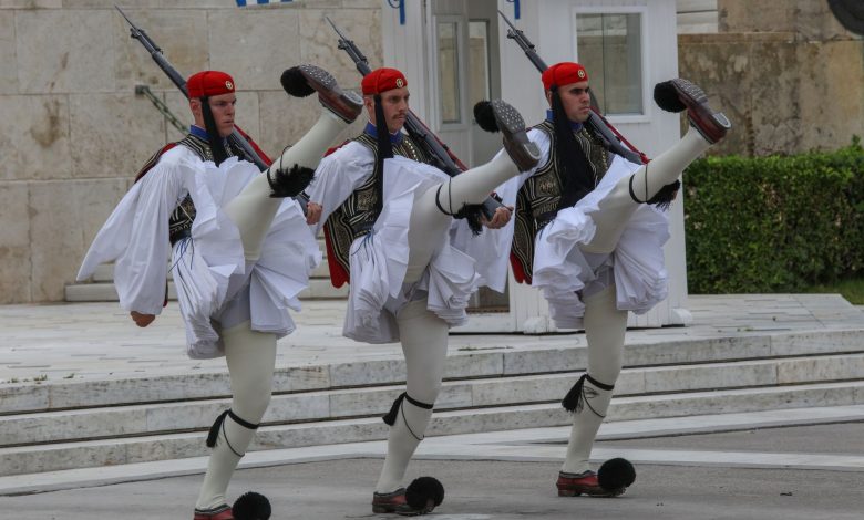 ГРеческие эвзоны