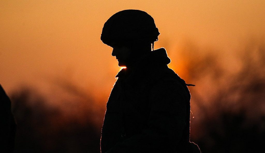 Военнослужащие