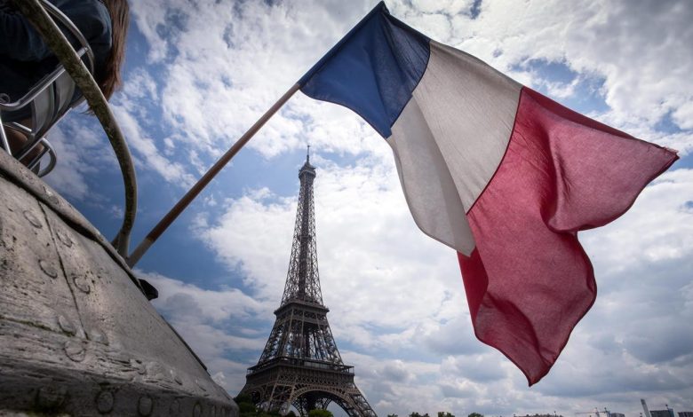 флаг Франции, Париж