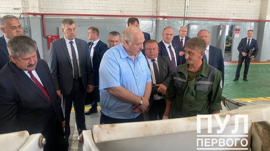 Лукашенко посещает Рогачевский район
