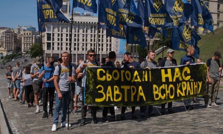 В Киеве в столкновениях с националистами пострадали семь полицейских