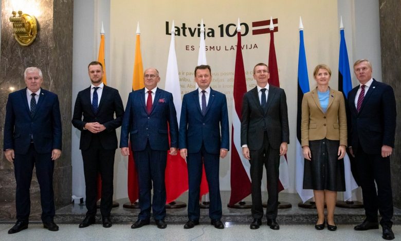 Польша и страны Балтии обсудили учения «Запад-2021» и миграционный кризис