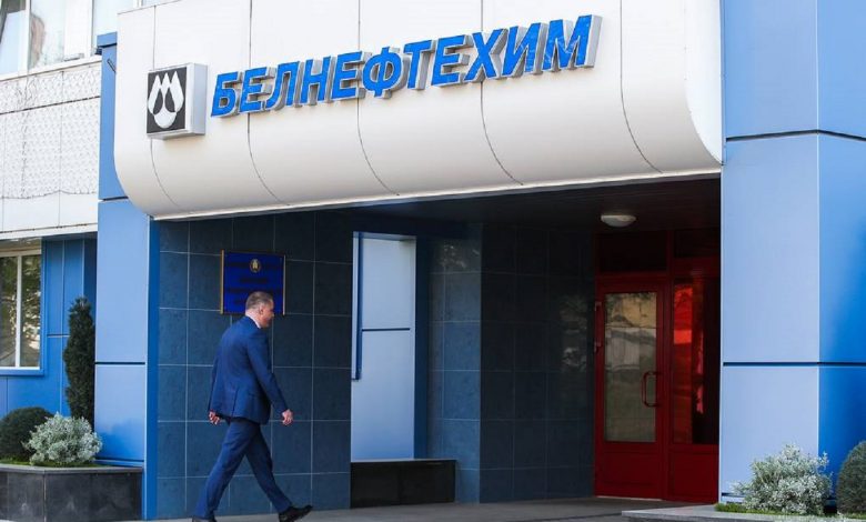 Беларусь приостановила прокачку нефти на Запад