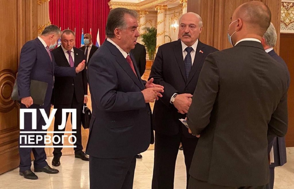 Завершилась встреча Лукашенко и Рахмона в Душанбе 