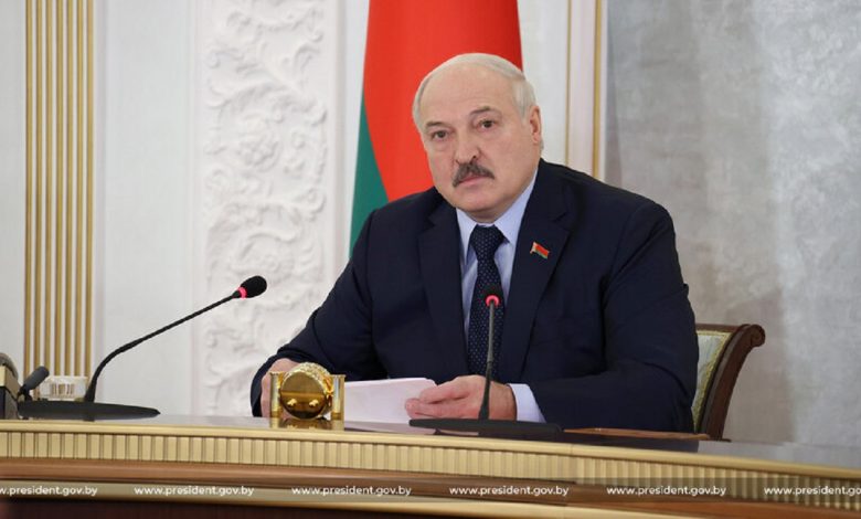 Лукашенко продолжает мониторинг системы здравоохранения