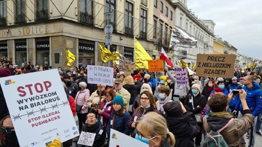 В Варшаве проходит акция протеста